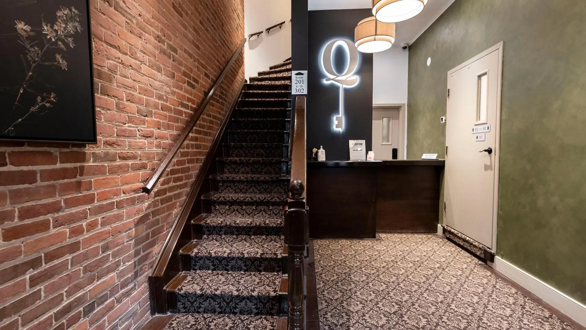 Self Check-In Boutique Hotel - Quartier Latin - Room 101 Montreal Canada