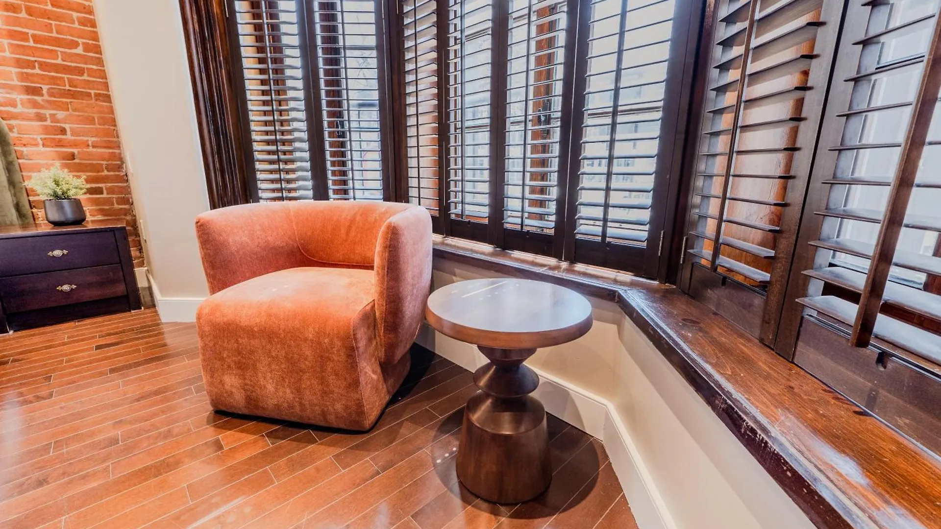Self Check-In Boutique Hotel - Quartier Latin - Room 101 Montreal 0*,  Canada