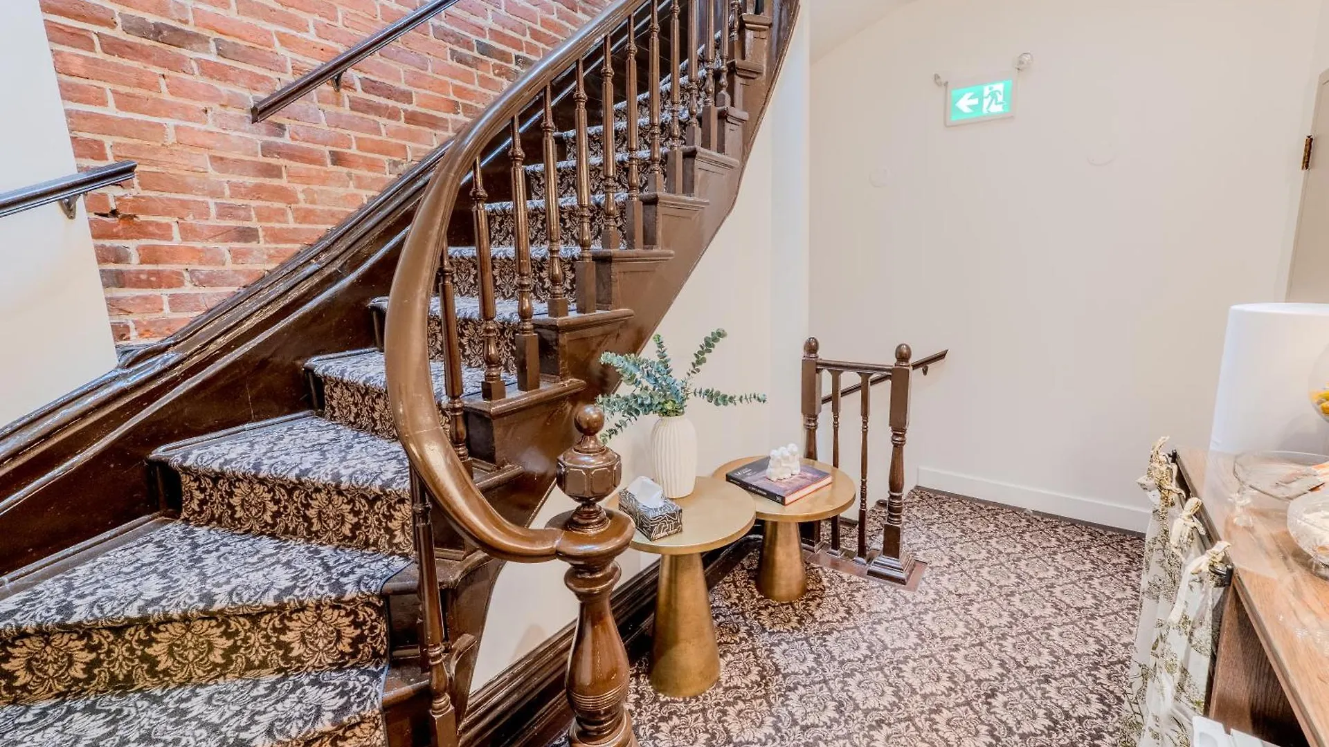Self Check-In Boutique Hotel - Quartier Latin - Room 101 Montreal